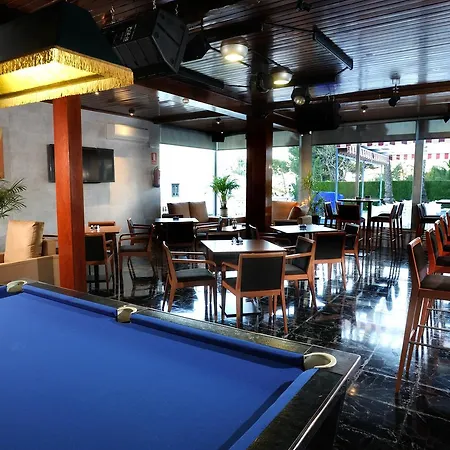 罗萨莱斯度假酒店 酒店 2*