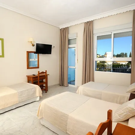 罗萨莱斯度假酒店