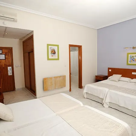 Complejo Rosales فندق توريمولينوس