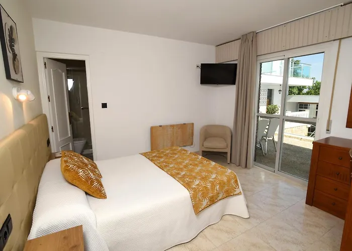 Hotel Complejo Rosales 2*