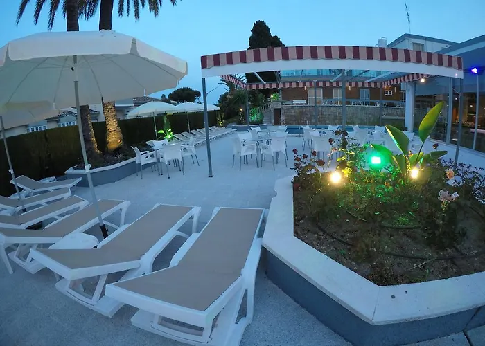 Complejo Rosales Hotel 2*